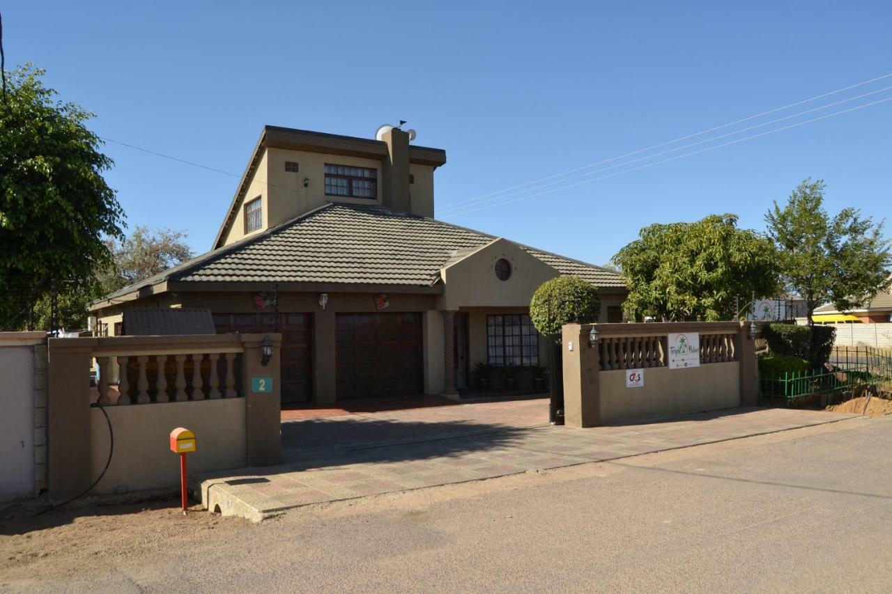 Bed and Breakfast Triple Palms Bed&Breakfast Gaborone Exterior foto